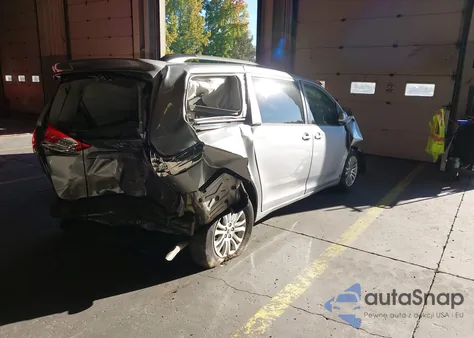 2012 Toyota Sienna Xle V6 8 Passenger from USA, damaged, VIN 5TDYK3DC0CS266400